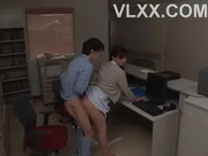 đang thẩm du thì bị vợ yêu của chủ tịch nhìn thấy, nhưng chị ấy thật tâm lý