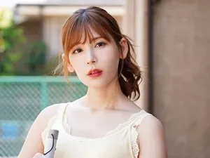 Nừa đêm lén bú lồn chị gái mông to nhiều nước