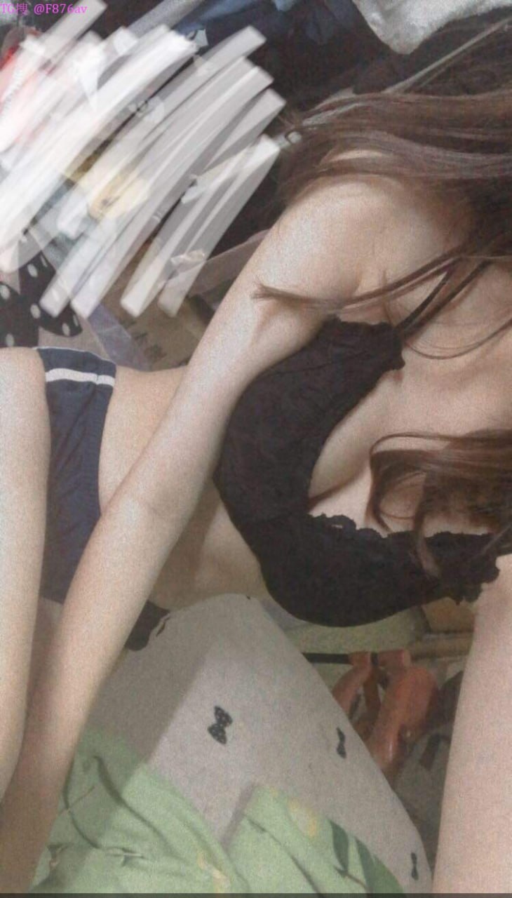 2 lỗ nó mới phê 🌚