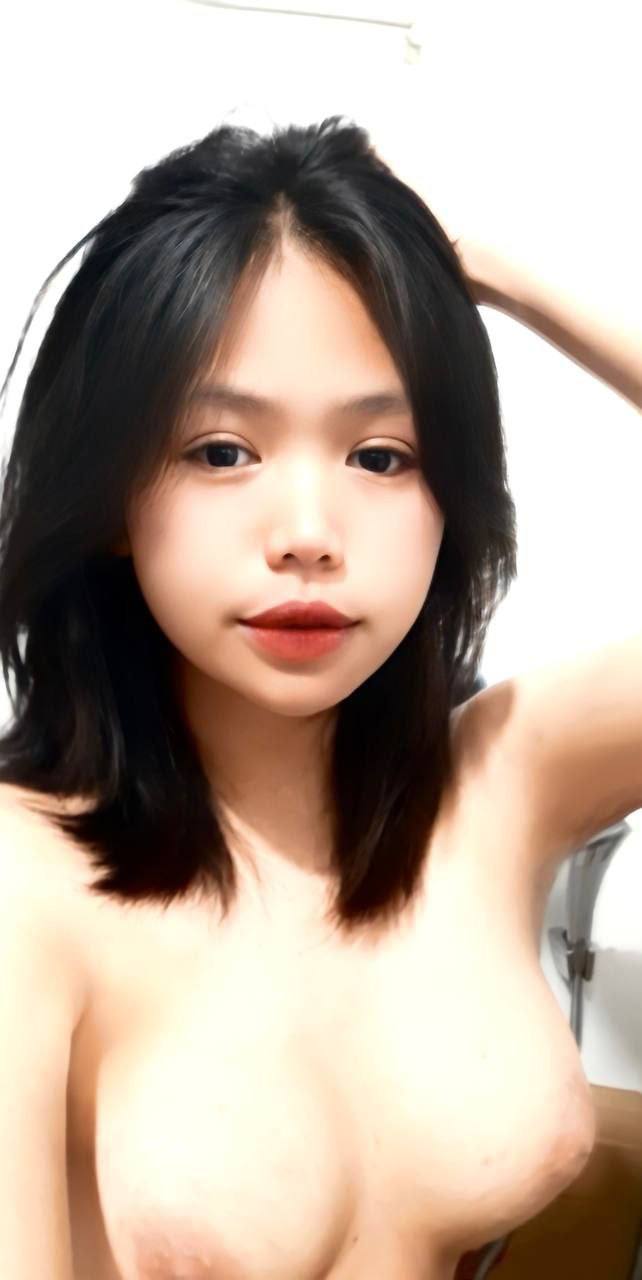 Yêu má của thằng bạn thân