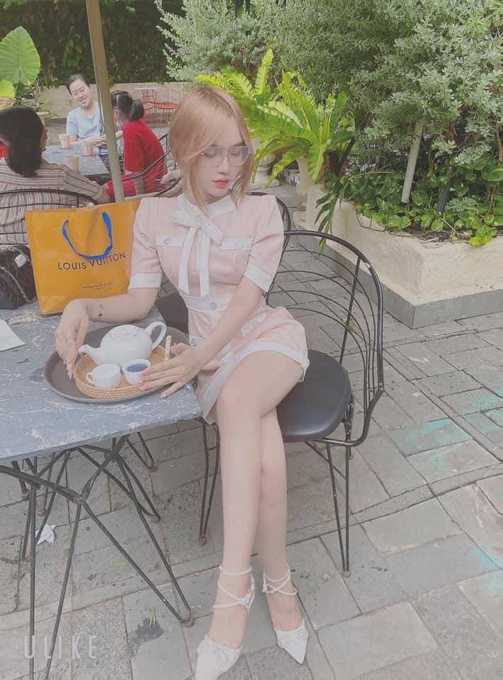 104DANDY-878 Hôn qua lớp mặt nạ là màn dạo đầu tuyệt vời nhất! Khi bạn ở rất gần một cô gái xinh đẹp đến mức có thể cảm nhận được hơi thở của cô ấy, hãy ngỏ lời hôn kiểu Pháp.